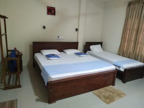 Hotel Under Water Safaris And Resort