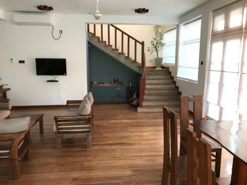 Villa Sanar� Uswetakeyyawa Beach