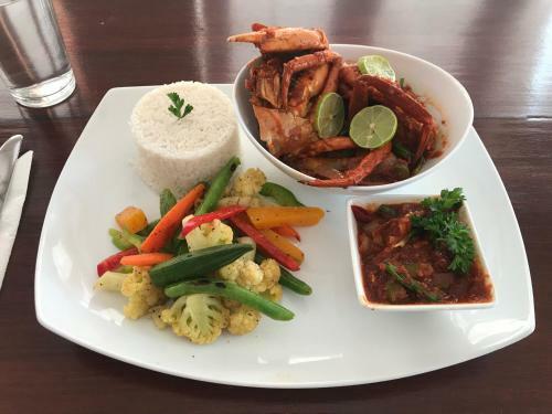 Villa Sanar� Uswetakeyyawa Beach