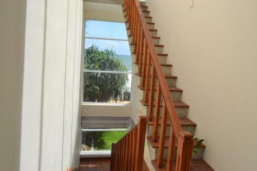 Villa Sanar� Uswetakeyyawa Beach