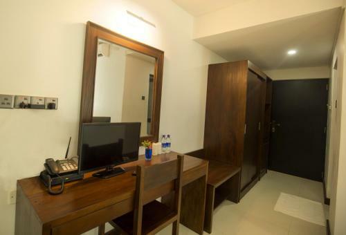 Hotel Lavendish Wild Safari