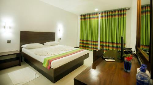 Hotel Lavendish Wild Safari