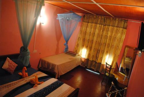 Hostal Singh Bro's