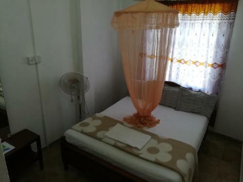 Hostal Paradise Entrance