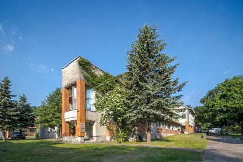 Moose Hostel