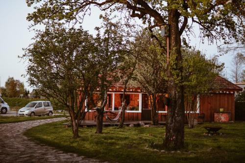 Sunny Nights Mini Hostel