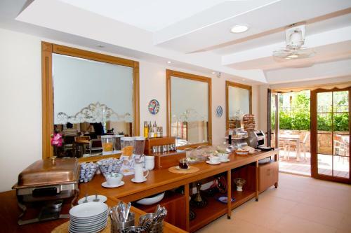 Summer Hotel