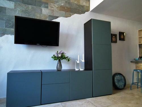 Indigo Apartment