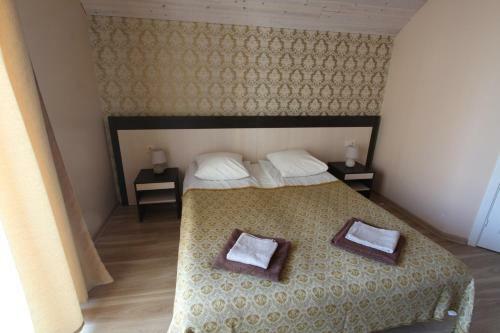 Hostal Sve?i? Namai Danivila