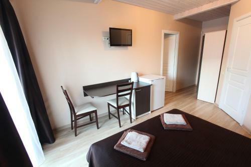 Hostal Sve?i? Namai Danivila