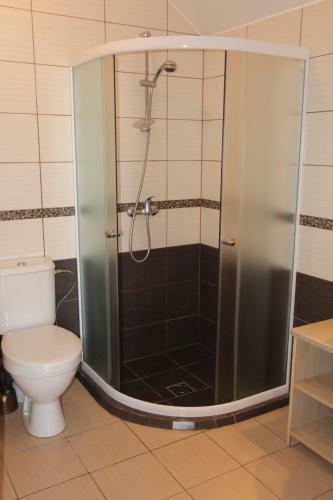 Hostal Sve?i? Namai Danivila