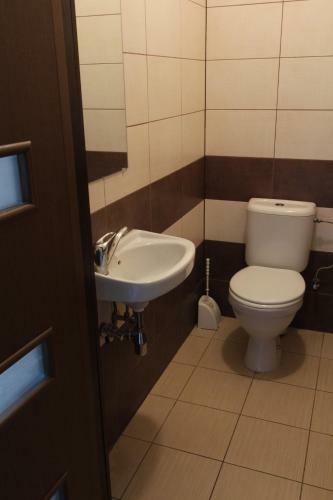 Hostal Sve?i? Namai Danivila