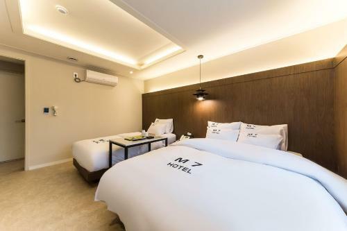 Hotel M7