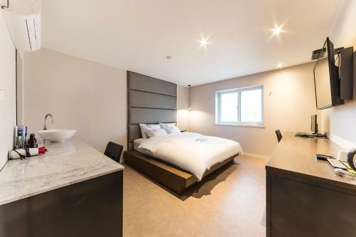 Hotel M7