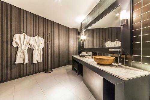 Jbis Hotel