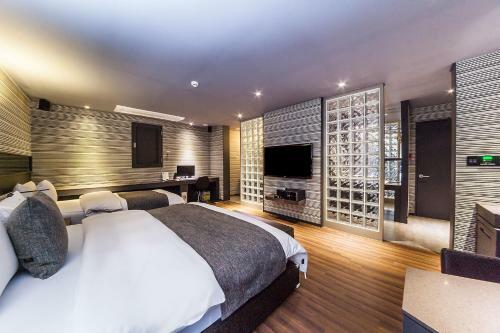 Jbis Hotel