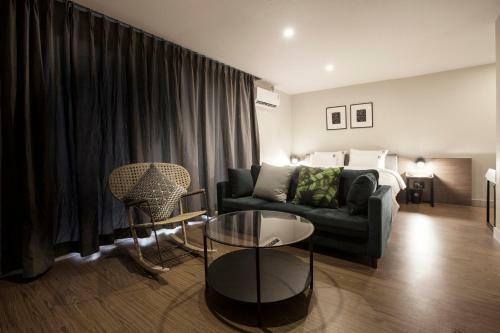 Number 25 Hotel