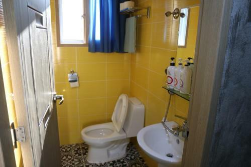 Hostal Dalnaru Guesthouse