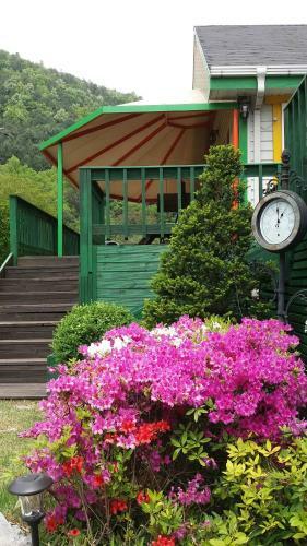 Charm Pension