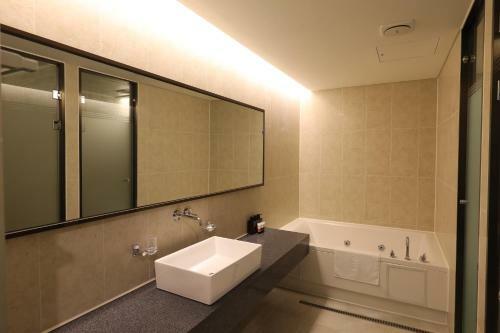Rest Hotel