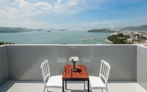 Yeosu Blooming Pension