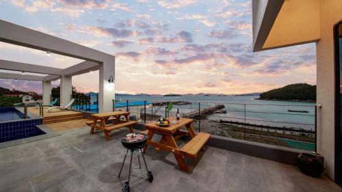 Oh Lala Pension Yeosu
