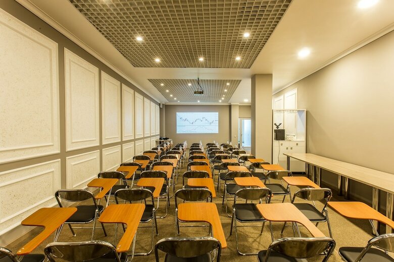 Golden Mir Hotel & Spa