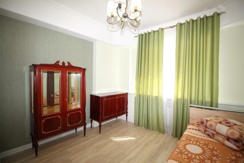 Apartment Pushkina 100