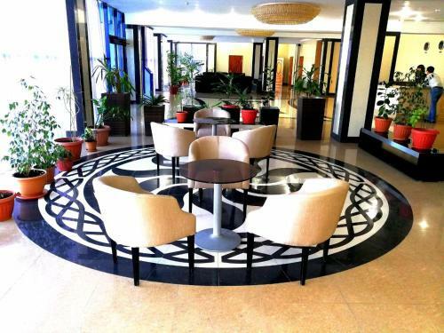 Hotel Nomad Palace