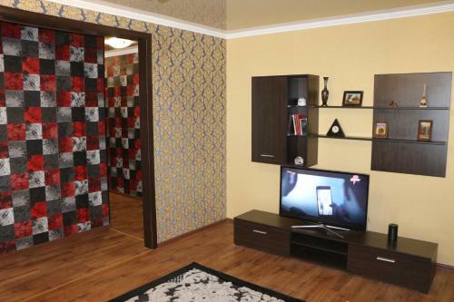 Apartment Alikhanova 38/3