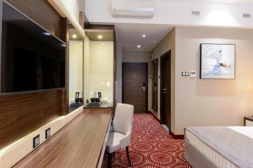 Hotel Senator