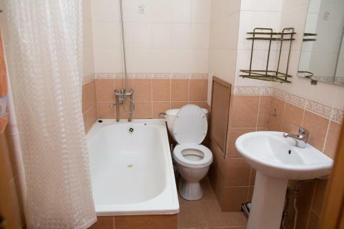 3-room Apartment On Gagarin Boulevard