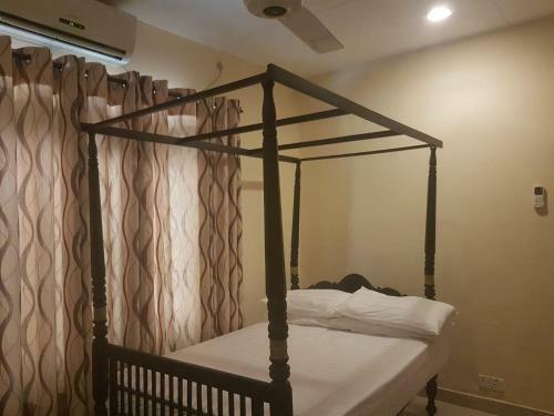 Villa 207/5, Chinthana Road