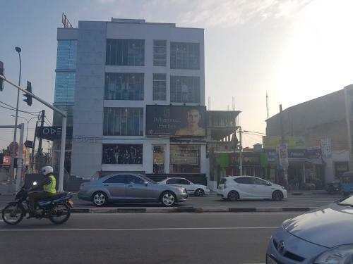 Villa 207/5, Chinthana Road