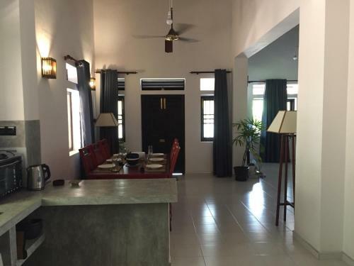 Bed & Breakfast Cocoste Paradise Villa