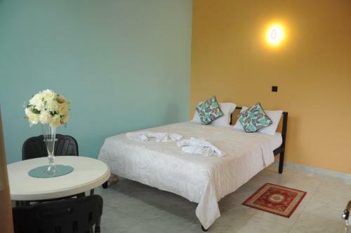 Hotel Ruwanara Royal Majestry