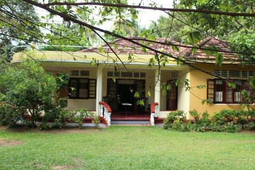 Hostal Abberny Villa