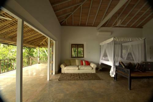 Crocodile Rock Villa