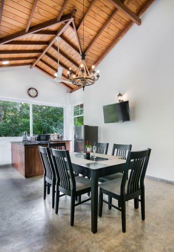 Pearl Villa Ahangama