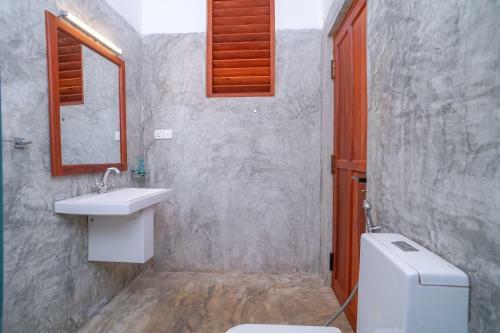 Oyo 382 Antique Ceylon Villa