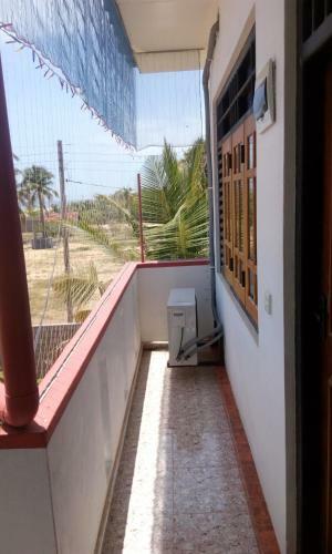 Hostal Beach Guest House Addalaichenai
