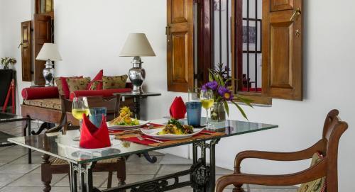 Hotel The Kandy House