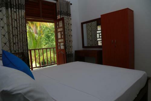 Hostal White Villa Koggala