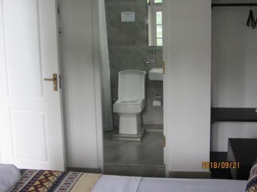 Hostal Twin Villa 22