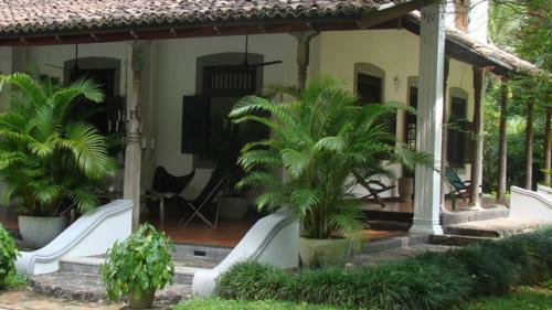 Hostal Garden House