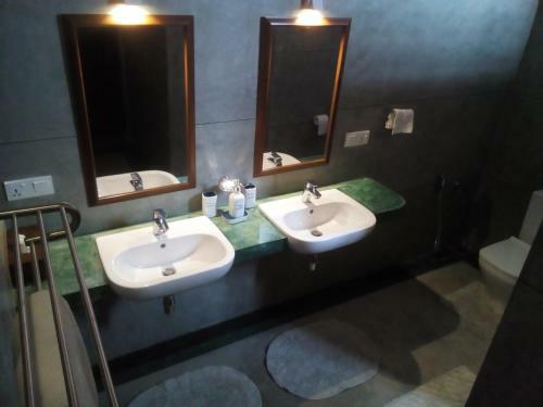 Hotel Yoho Monsoon Villa