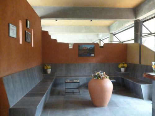 Hotel Ambalama Leisure Lounge