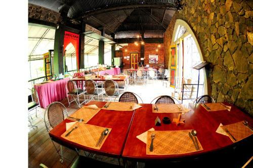 Hotel Ambalama Leisure Lounge