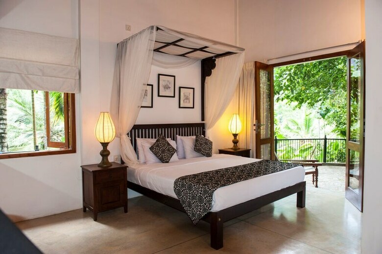 Villa The Weir House