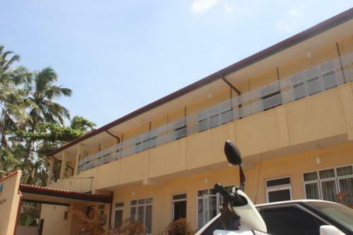 Motel Grand Beach Holiday Resort